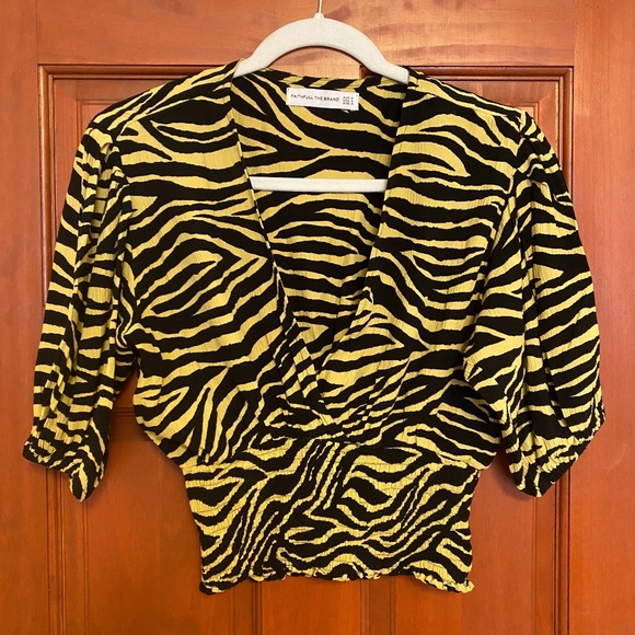 FAITHFULL THE BRAND Zebra Top - Picture 2 of 4